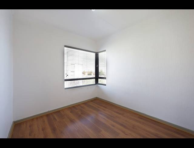 3 BEDROOM APARTMENT FOR SALE IN FOURWAYS